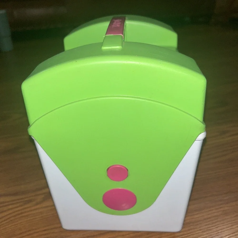 Vintage Lime Rubbermaid Model 1922 Sidekick Personal Cooler Lunchbox 6-Pk 3-Qt